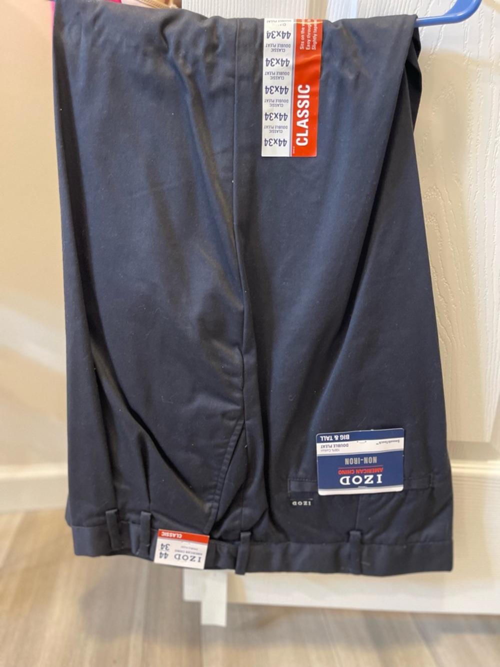 Izod Men's Navy Straight-Leg Dress Pants